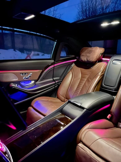 Mercedes-Maybach W222