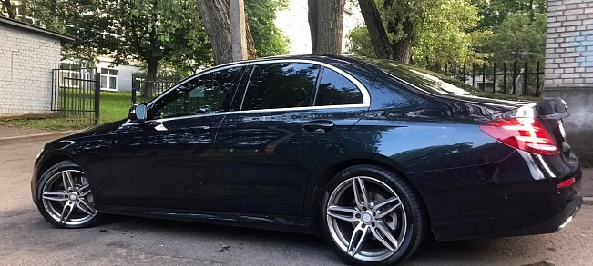 Mercedes-Benz E-Class W213