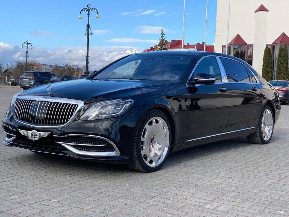 Взять в аренду Mercedes-Maybach в Минске