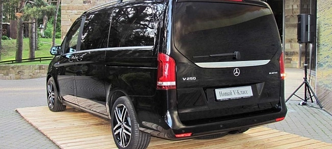 Mercedes V-class