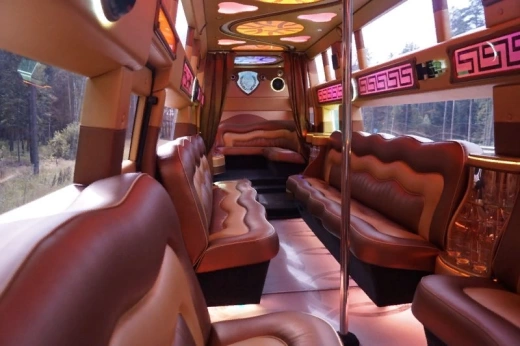 Hummer H2 2-ух ярусный Белого цвета