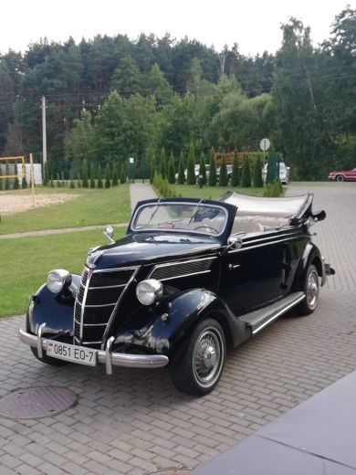 Ford V-8 1938