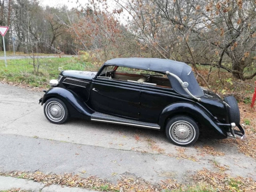 Ford V-8 1938