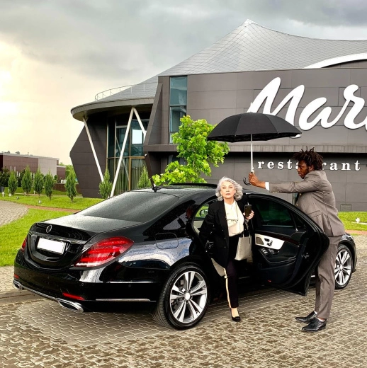 Mercedes-Benz S-class W222