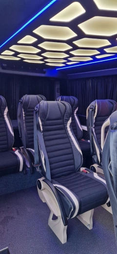 Mercedes-Benz Sprinter LUX