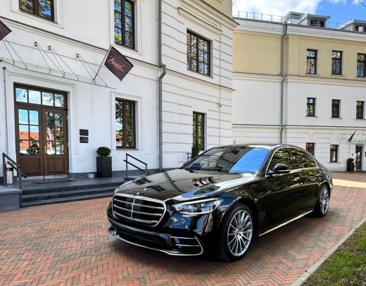 Mercedes-Benz S-class W223