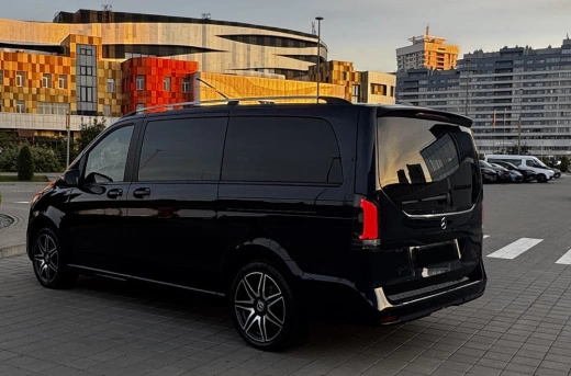 Mercedes-Benz V-class