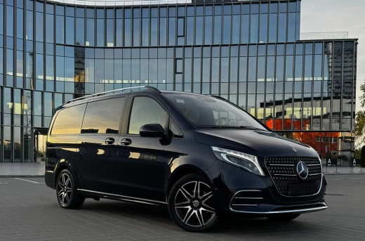 Mercedes-Benz V-class