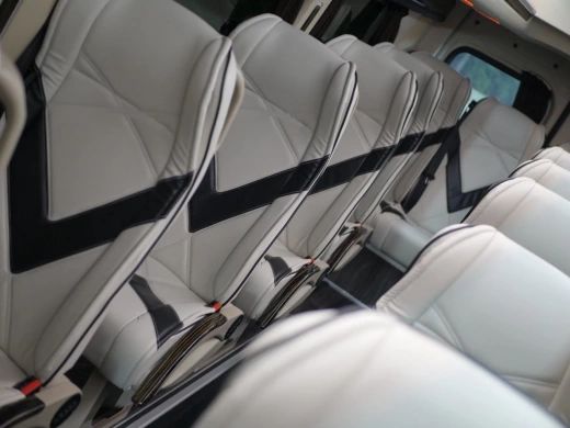 Mercedes-Benz Sprinter Black Touristik