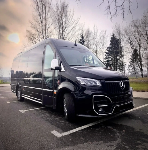 Mercedes-Benz Sprinter Black Touristik